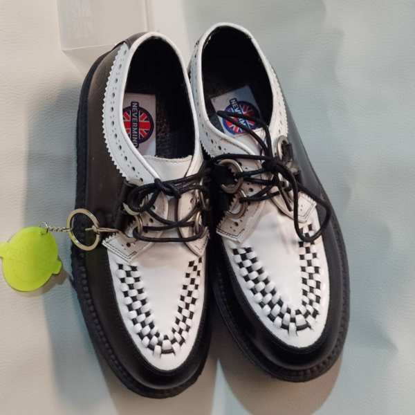 Scarpe creepers Nevermind punta tonda spazzolato bianco/nero - immagine 3